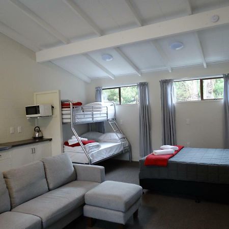 Spencer Beach Top 10 Holiday Park Christchurch Esterno foto