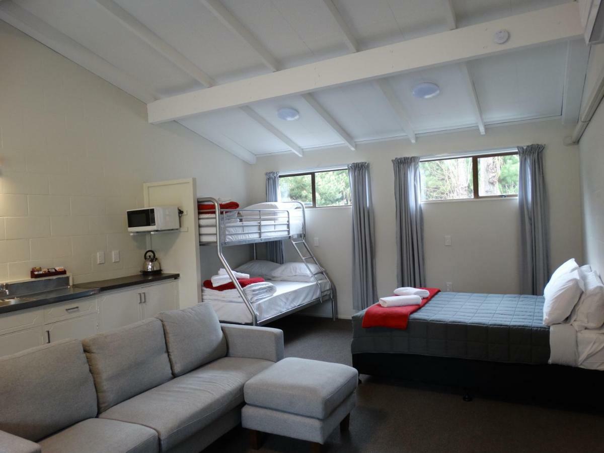Spencer Beach Top 10 Holiday Park Christchurch Esterno foto