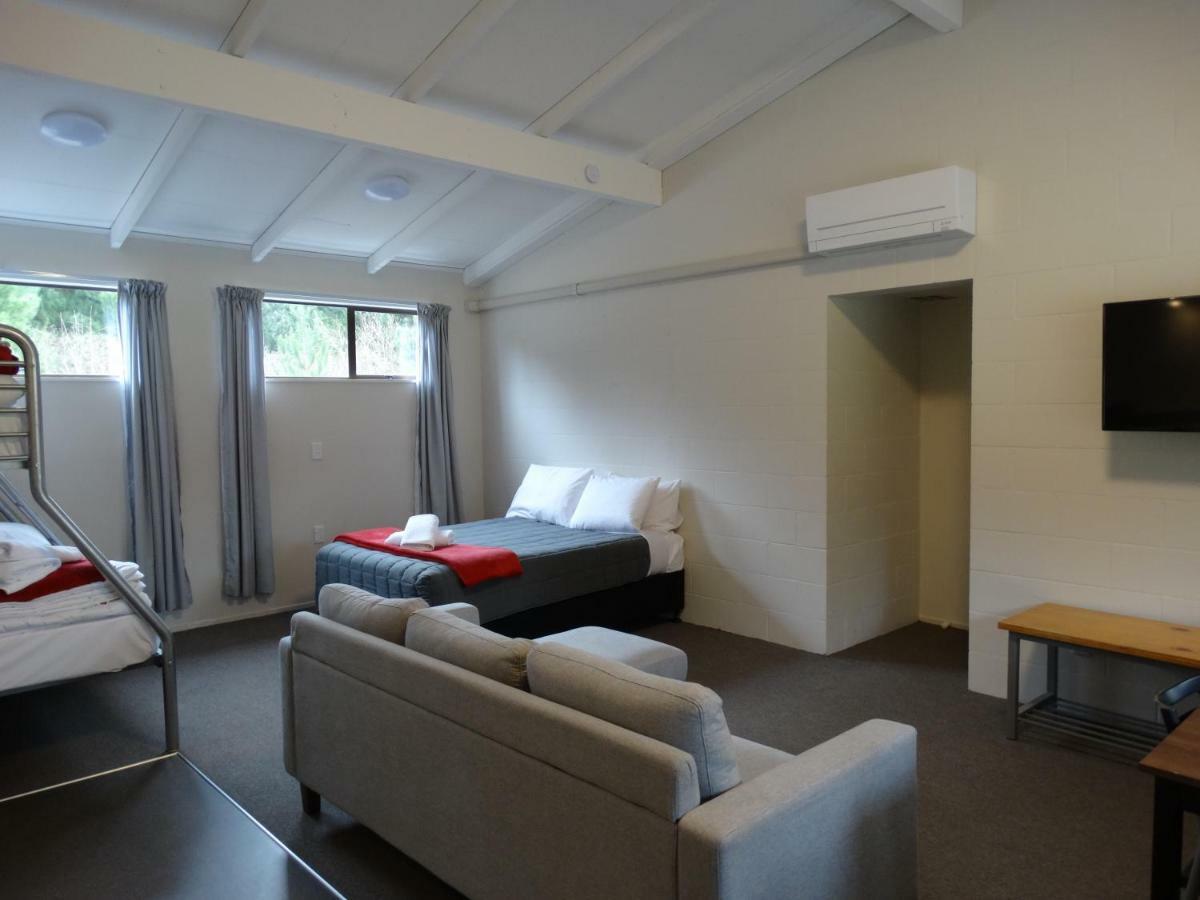 Spencer Beach Top 10 Holiday Park Christchurch Esterno foto